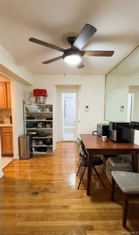 Flushing MLS#978507 property listing photo 3