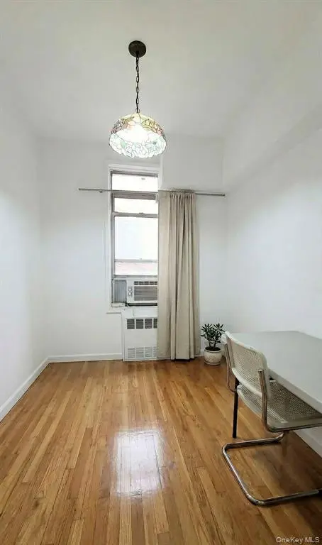 Flushing MLS#978507 property listing photo 8