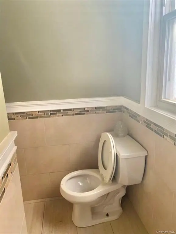 Flushing MLS#1032273 property listing photo 3