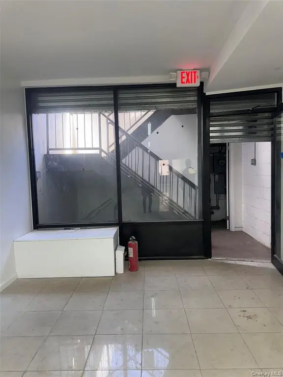 MLS#1040818 Flushing 房源照片 5 / listing photo 5