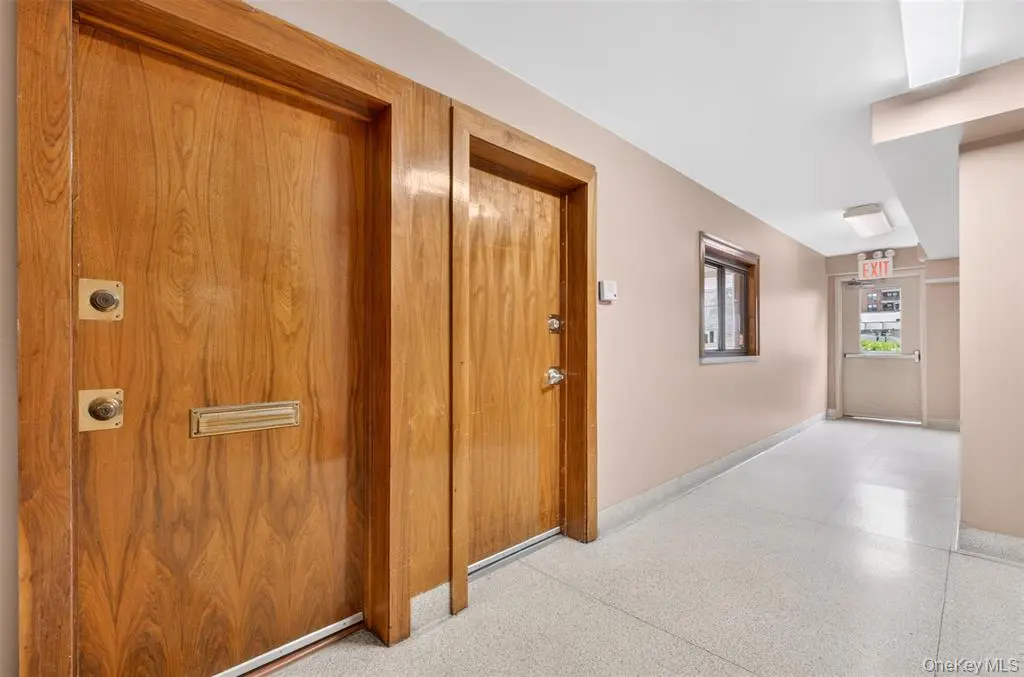 MLS#998417 Flushing 房源照片 4 / listing photo 4