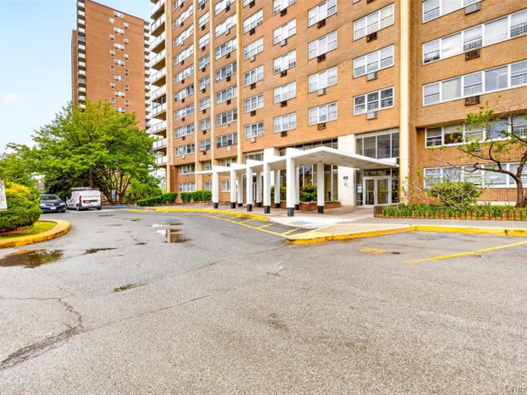 MLS#998402 Flushing 房源照片 1 / listing photo 1