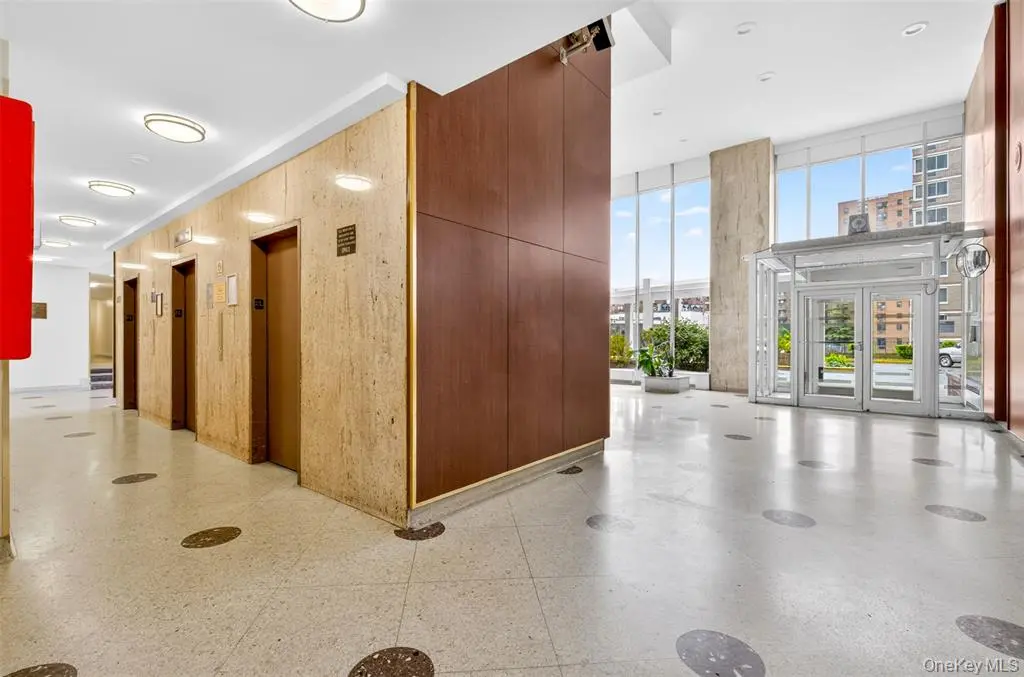 MLS#998402 Flushing 房源照片 5 / listing photo 5