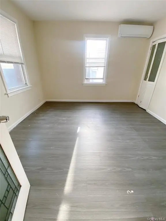 MLS#1011649 Flushing 房源照片 8 / listing photo 8