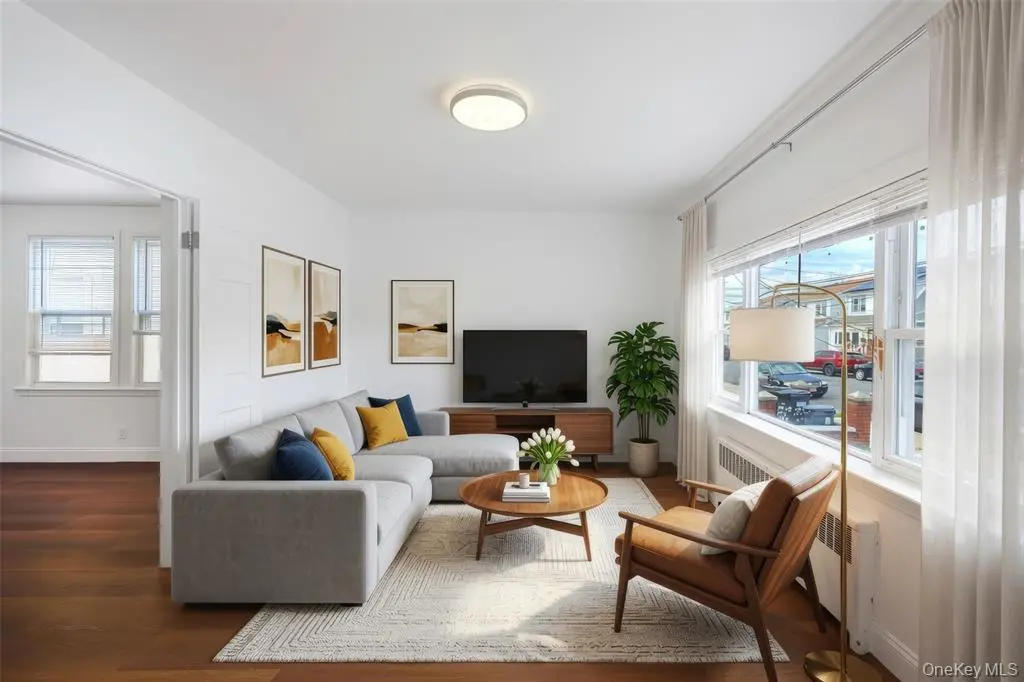 MLS#1024669 Flushing 房源照片 2 / listing photo 2