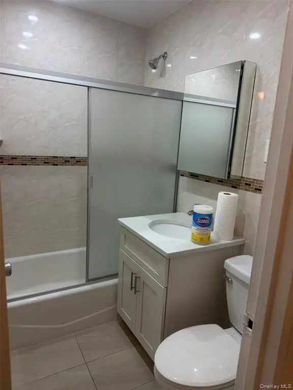 MLS#1019084 Forest Hills 房源照片 3 / listing photo 3