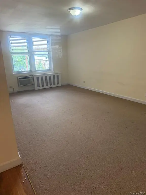 MLS#1019084 Forest Hills 房源照片 4 / listing photo 4