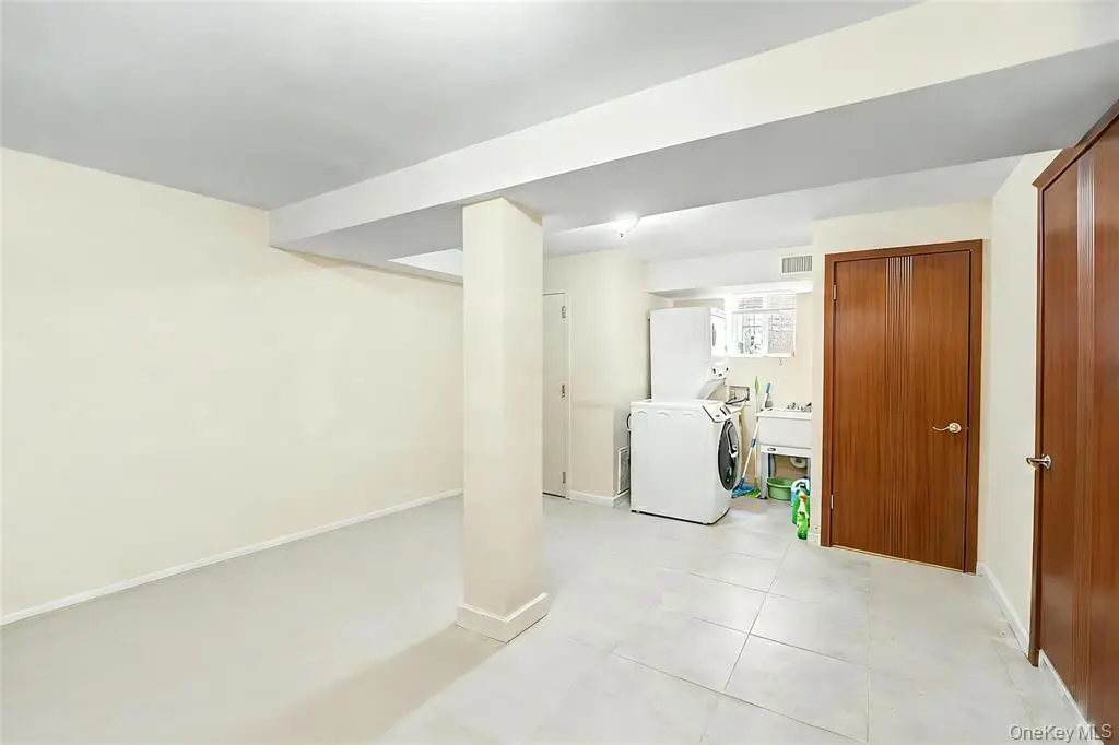 MLS#1039771 Fresh Meadows 房源照片 18 / listing photo 18