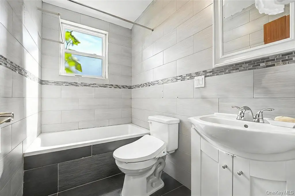MLS#1039771 Fresh Meadows 房源照片 20 / listing photo 20