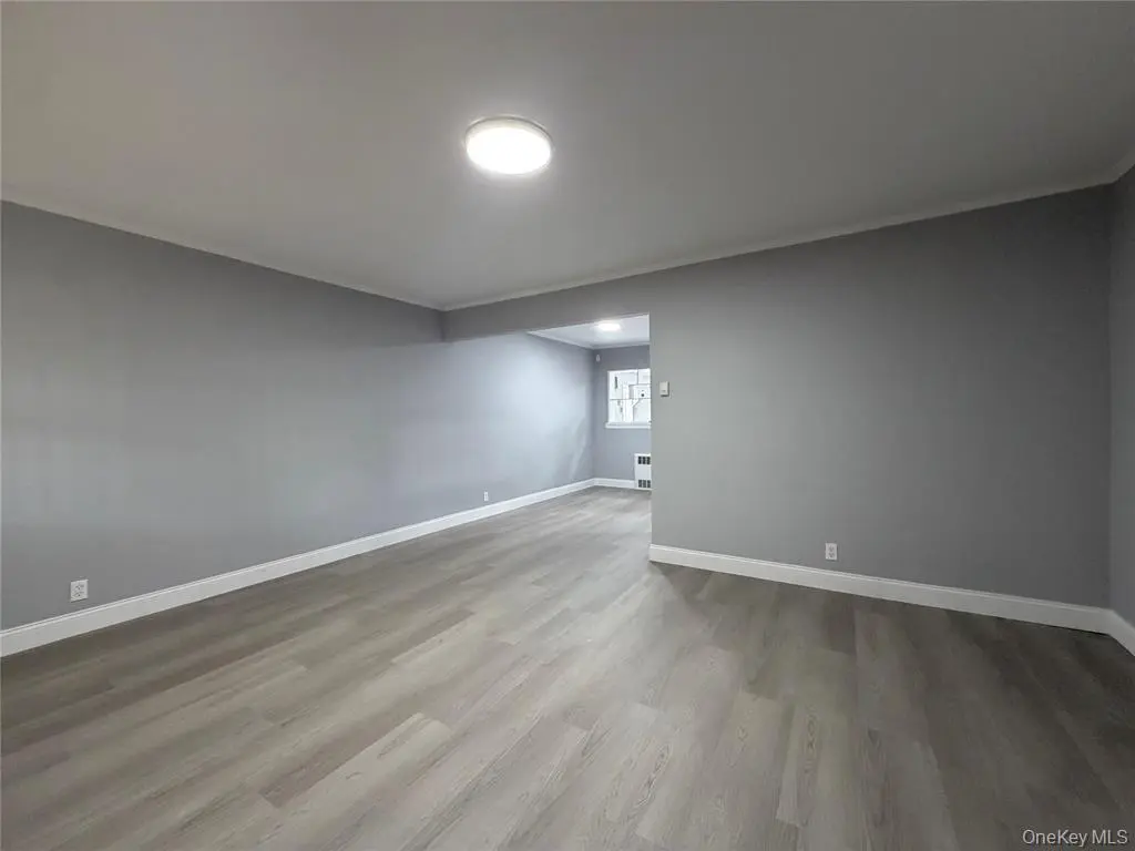 MLS#1022837 Fresh Meadows 房源照片 2 / listing photo 2