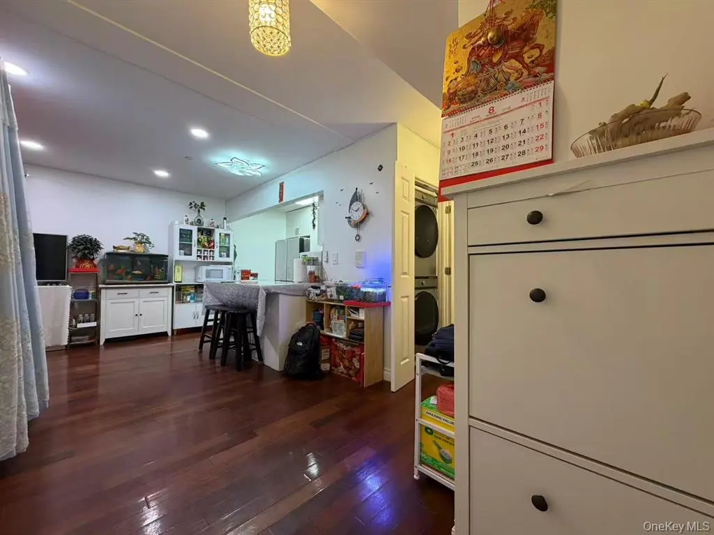 Fresh Meadows MLS#1040854 property listing photo 5