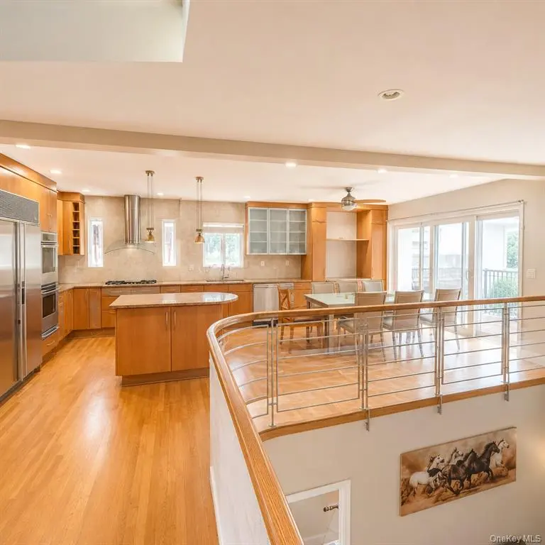 Fresh Meadows MLS#1035178 property listing photo 4