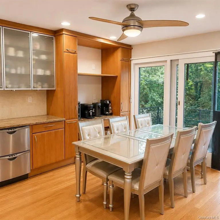 Fresh Meadows MLS#1035178 property listing photo 6