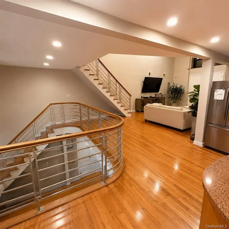 Fresh Meadows MLS#1035178 property listing photo 8