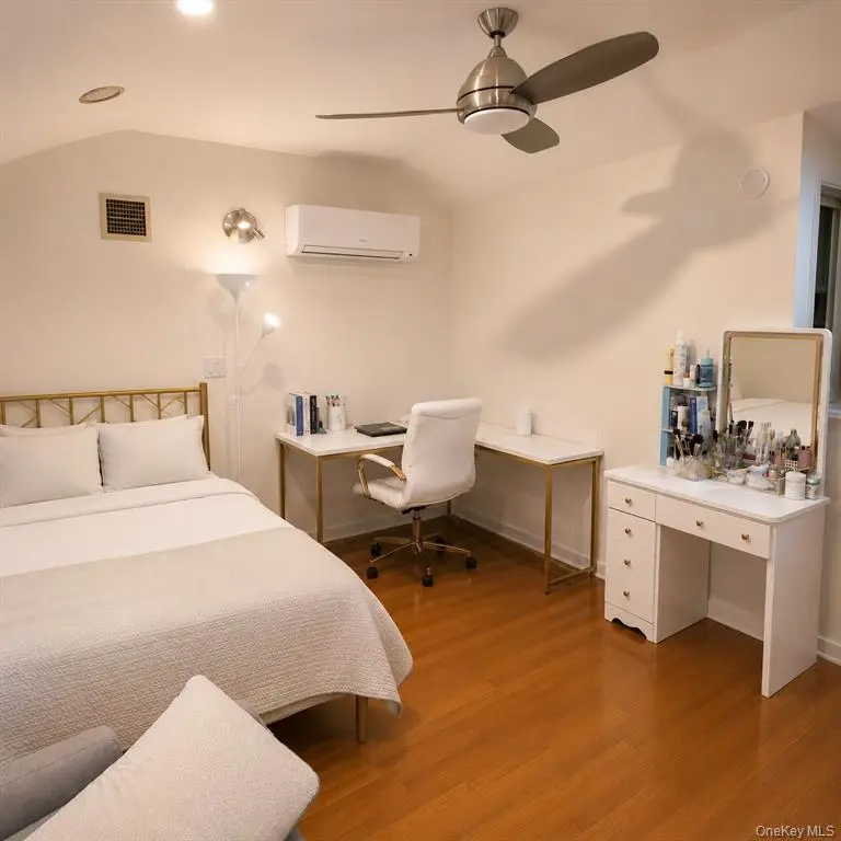 Fresh Meadows MLS#1035178 property listing photo 21