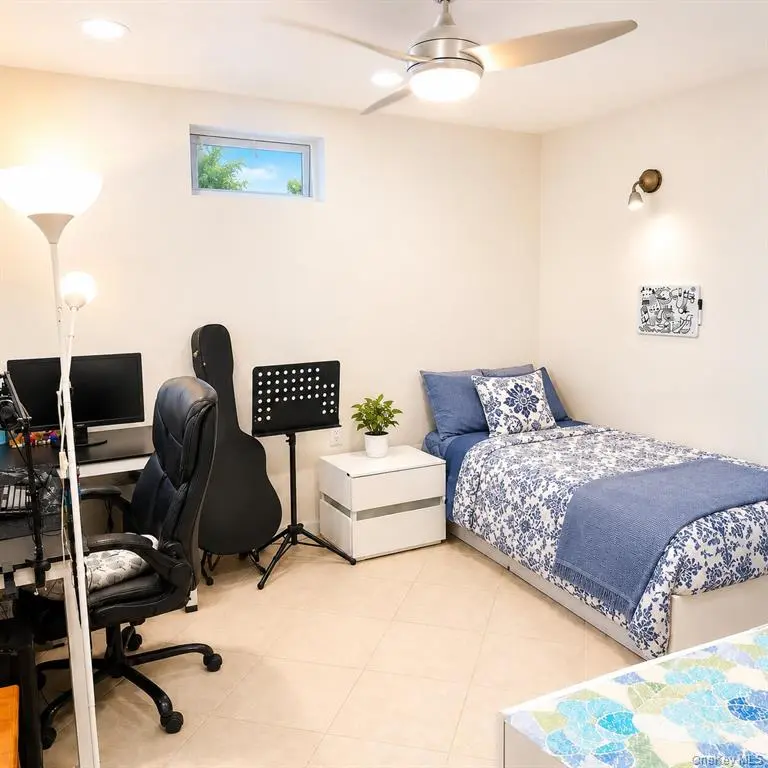 Fresh Meadows MLS#1035178 property listing photo 25