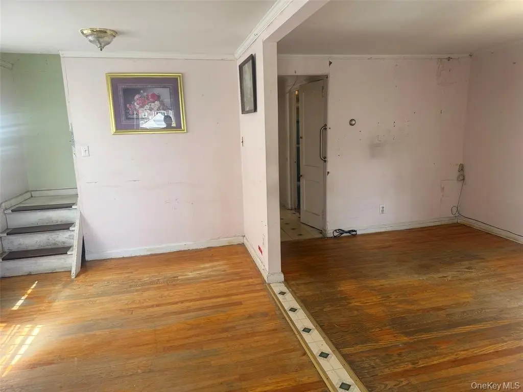 Fresh Meadows MLS#1041341 property listing photo 2