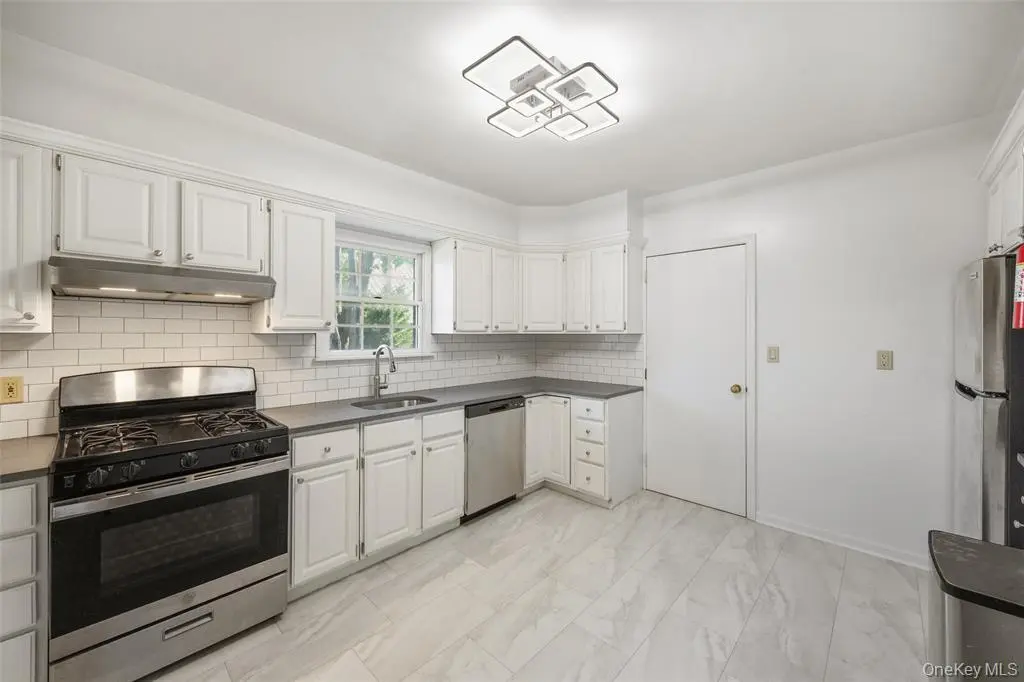MLS#1014941 Great Neck 房源照片 15 / listing photo 15
