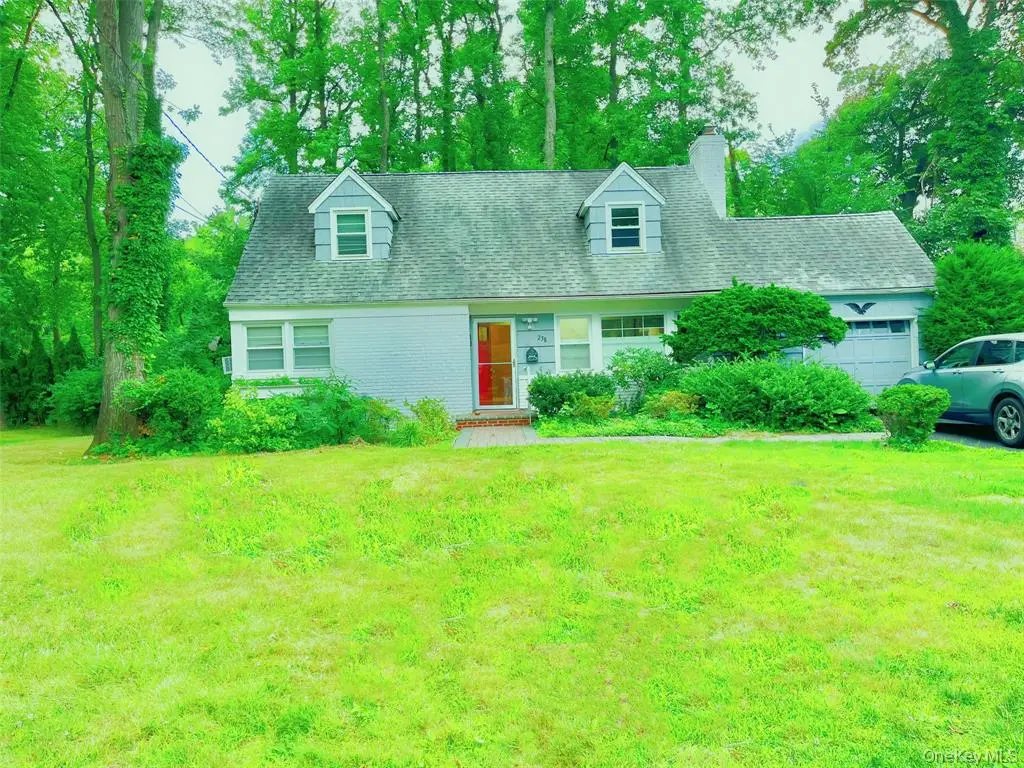 Great Neck MLS#1033536 property listing photo 12