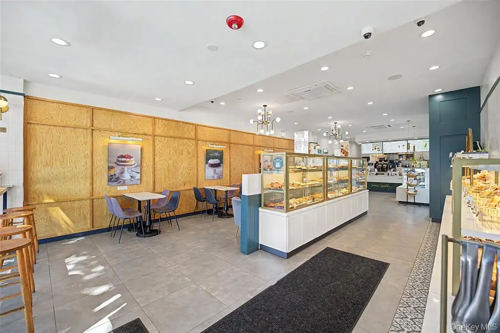 MLS#1032373 Great Neck 房源照片 4 / listing photo 4