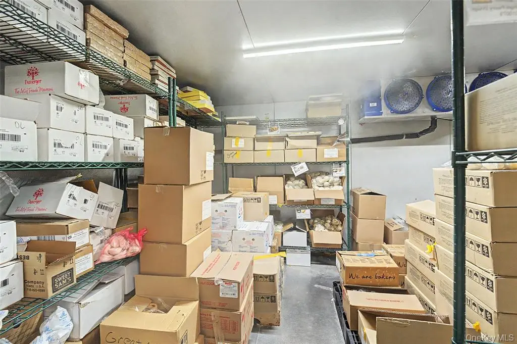 MLS#1032373 Great Neck 房源照片 25 / listing photo 25