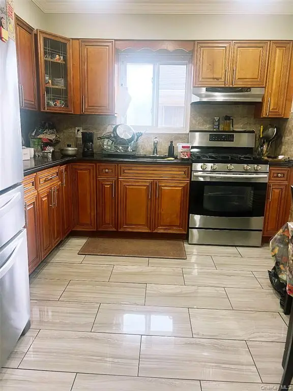 Hempstead MLS#1037045 property listing photo 5