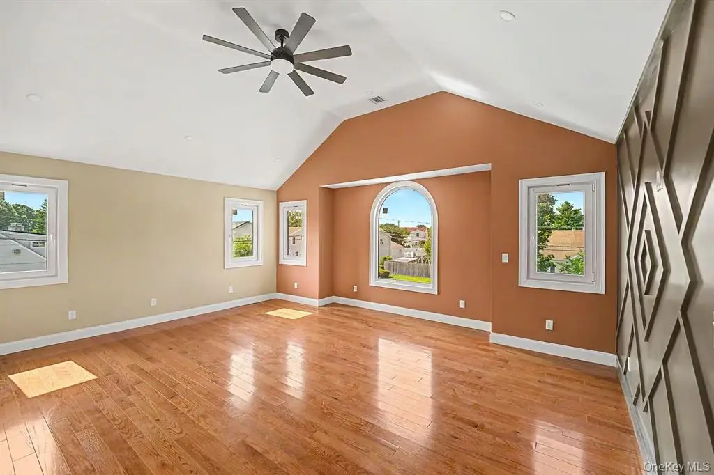 Hicksville MLS#1036341 property listing photo 13
