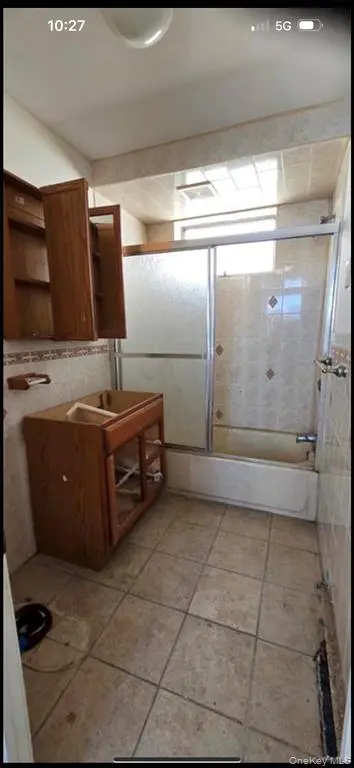 Howard Beach MLS#1019244 property listing photo 2