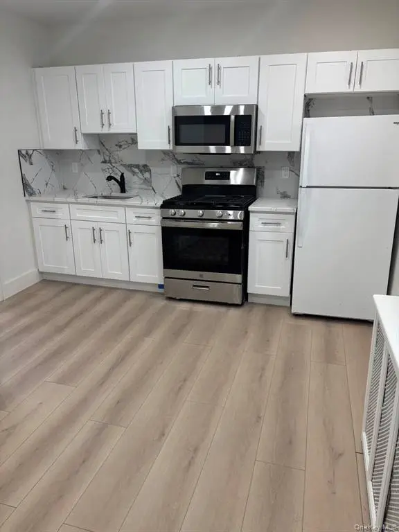 MLS#963387 Huntington Station 房源照片 5 / listing photo 5