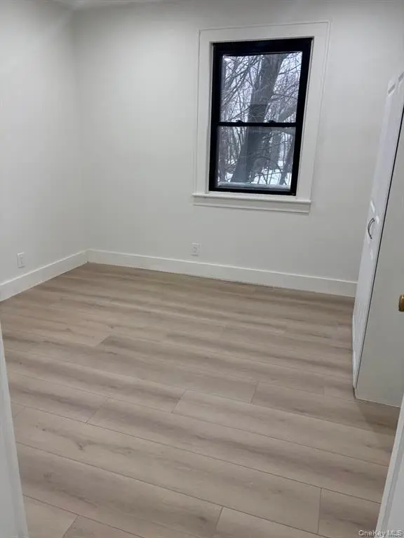 MLS#963387 Huntington Station 房源照片 7 / listing photo 7