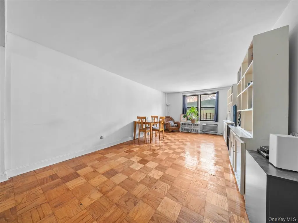 Jackson Heights MLS#961244 property listing photo 7