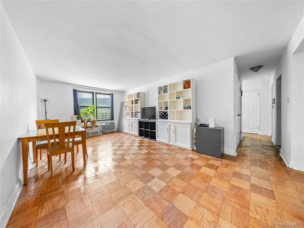 Jackson Heights MLS#961244 property listing photo 9