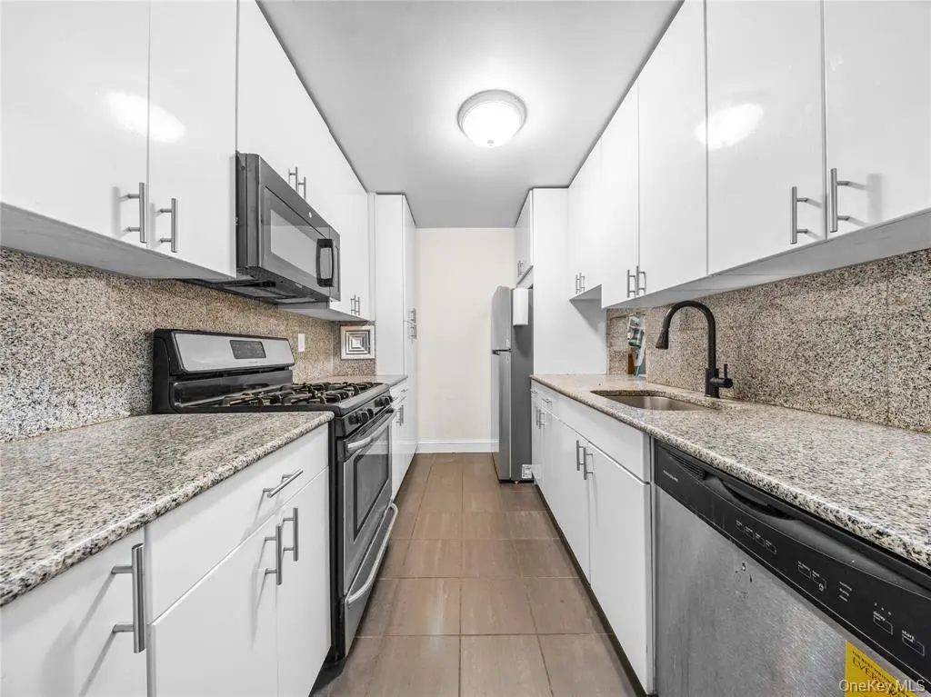 Jackson Heights MLS#961244 property listing photo 10
