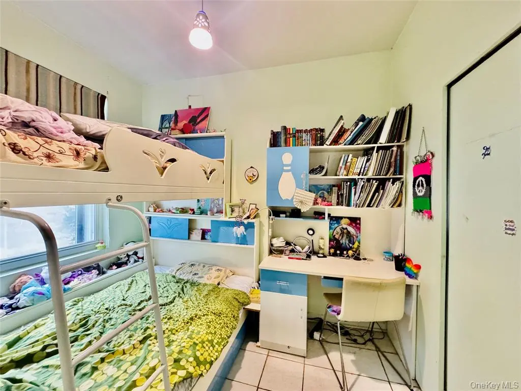 Kew Gardens MLS#1003081 property listing photo 13