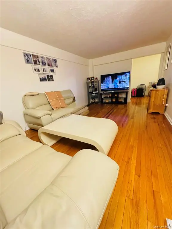 Kew Gardens MLS#1013170 property listing photo 6