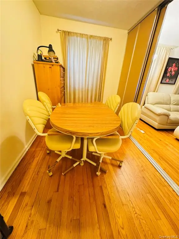 Kew Gardens MLS#1013170 property listing photo 7