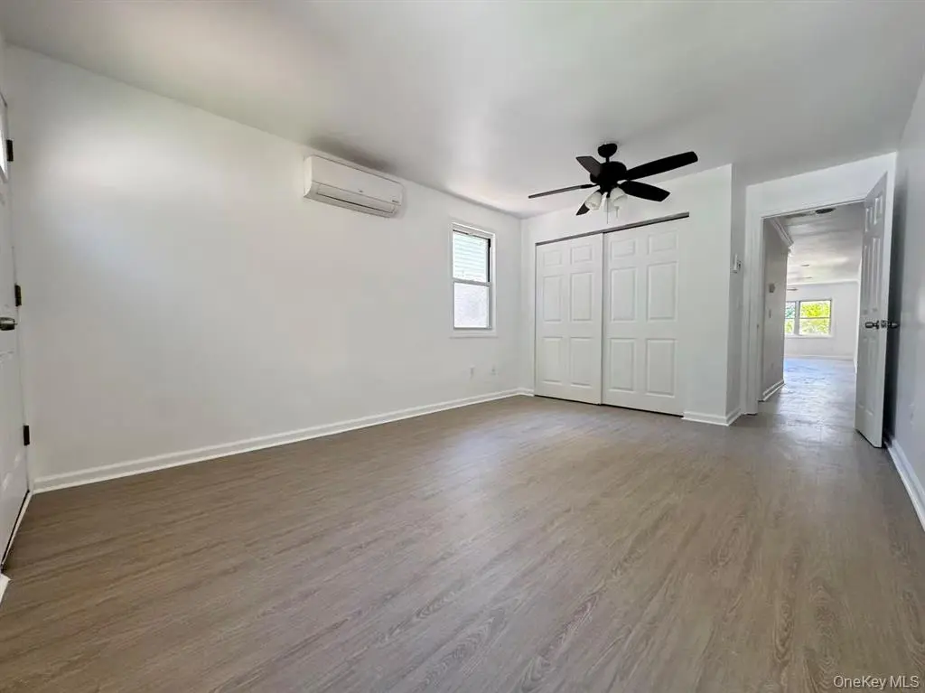 MLS#1024131 Little Neck 房源照片 22 / listing photo 22