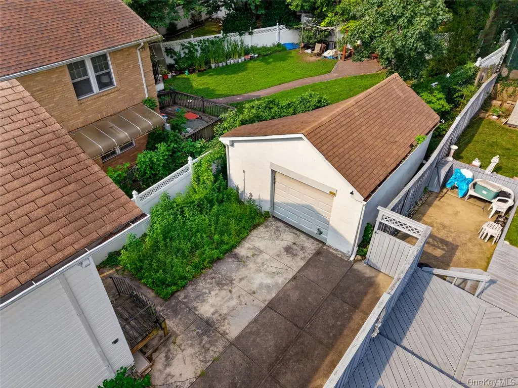 MLS#1024131 Little Neck 房源照片 27 / listing photo 27