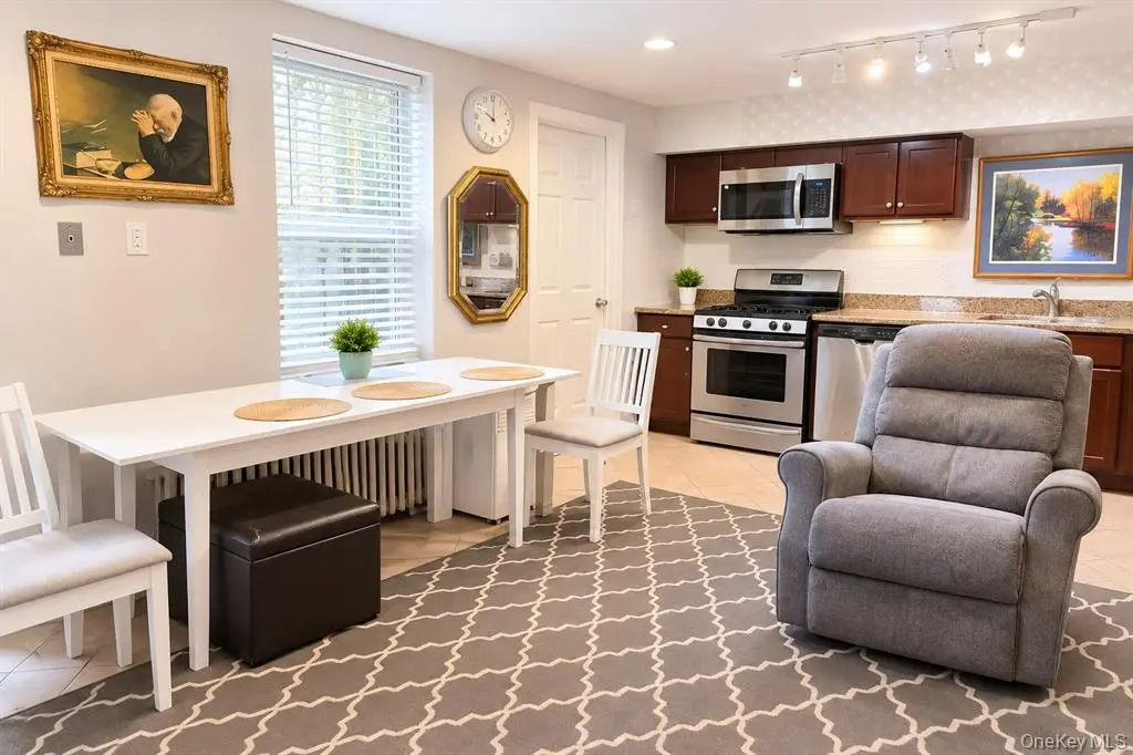 MLS#1038155 Long Island City 房源照片 5 / listing photo 5