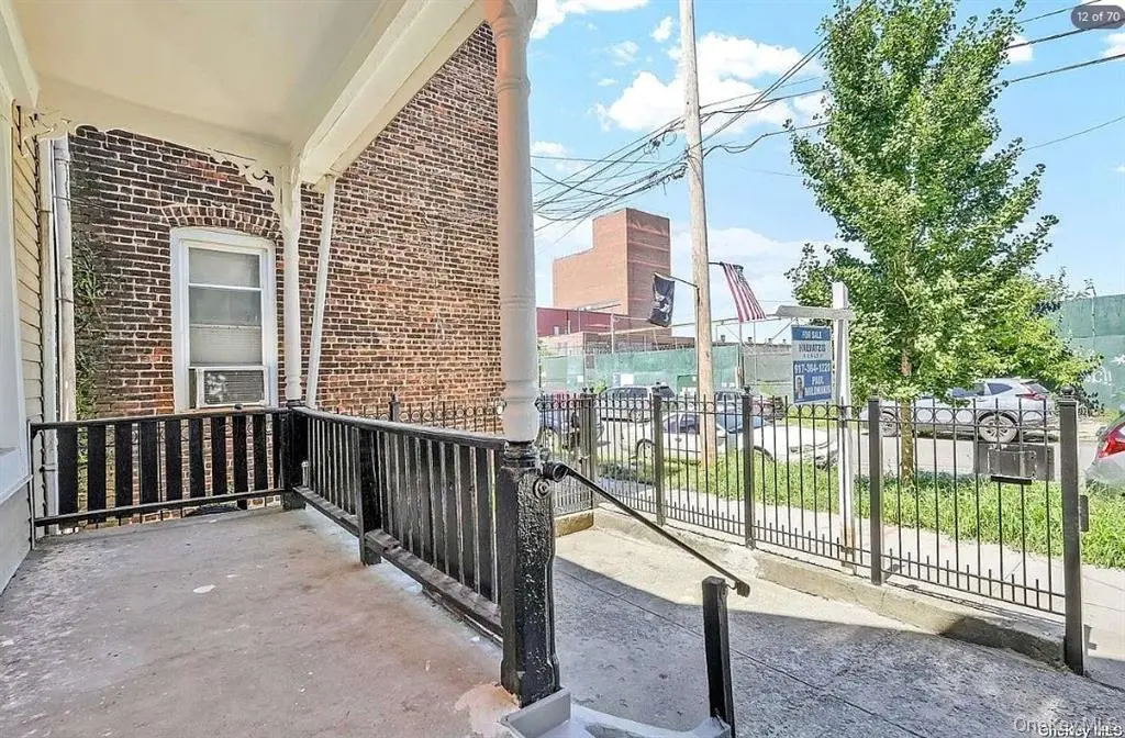 Long Island City MLS#1039231 property listing photo 12