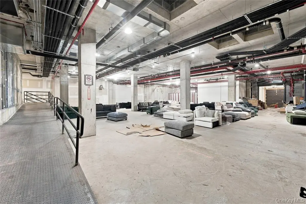 MLS#1038989 Long Island City 房源照片 12 / listing photo 12