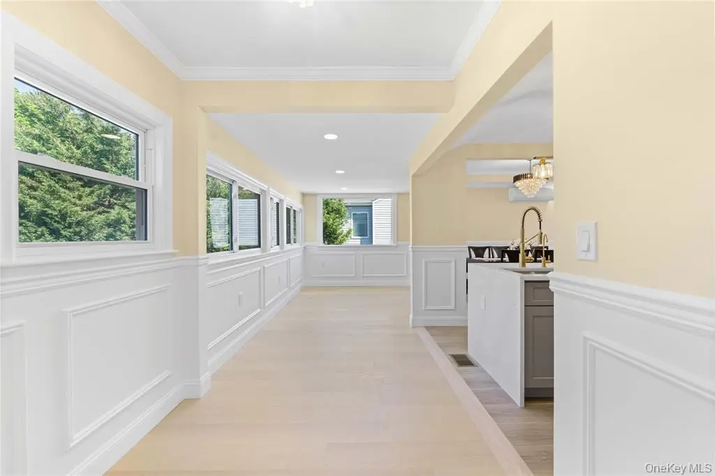 Manhasset Hills MLS#1011857 property listing photo 26