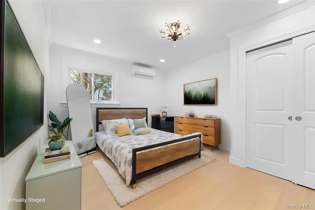 Manhasset Hills MLS#1011857 property listing photo 29