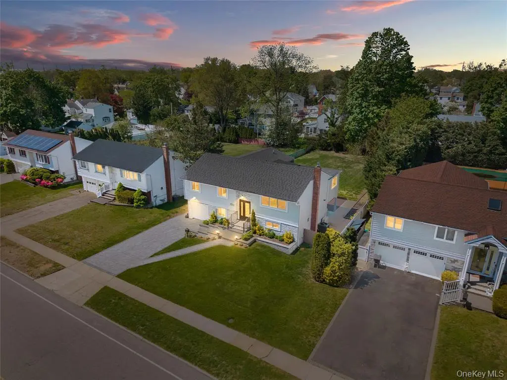 Manhasset Hills MLS#1011857 property listing photo 42