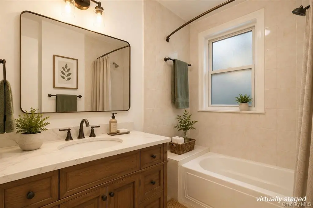 MLS#1012487 Maspeth 房源照片 12 / listing photo 12