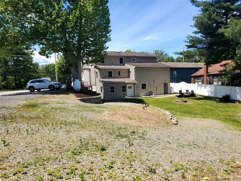 MLS#1013198 New Windsor 房源照片 3 / listing photo 3