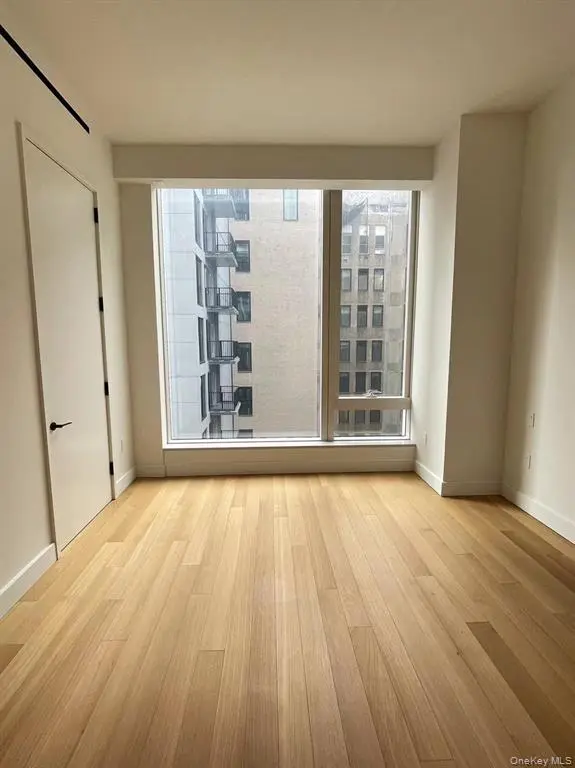 New York (Manhattan) MLS#953261 property listing photo 1