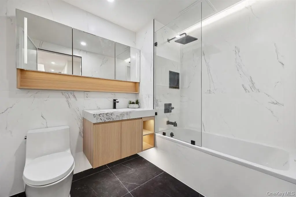New York (Manhattan) MLS#1020984 property listing photo 28