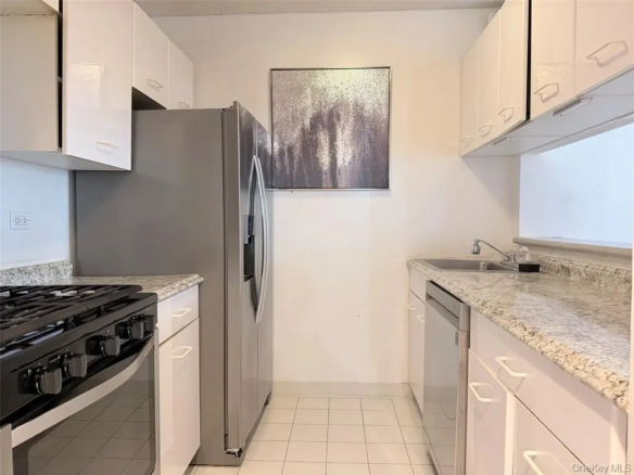 New York (Manhattan) MLS#1040860 property listing photo 1
