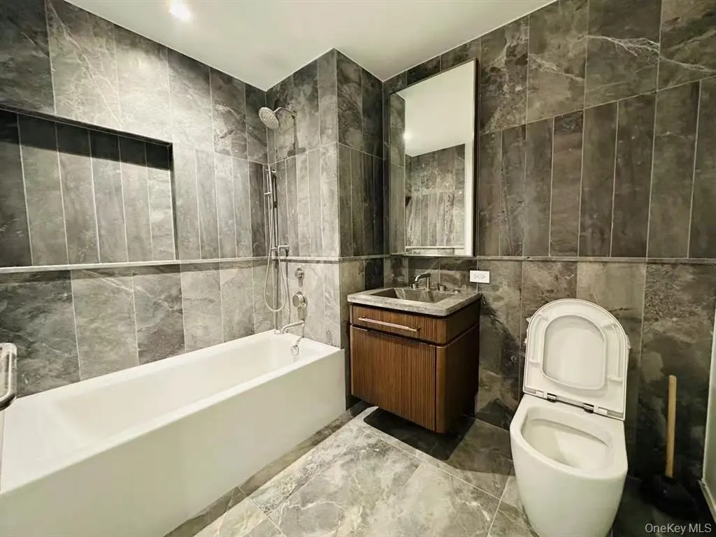 New York (Manhattan) MLS#1027141 property listing photo 6